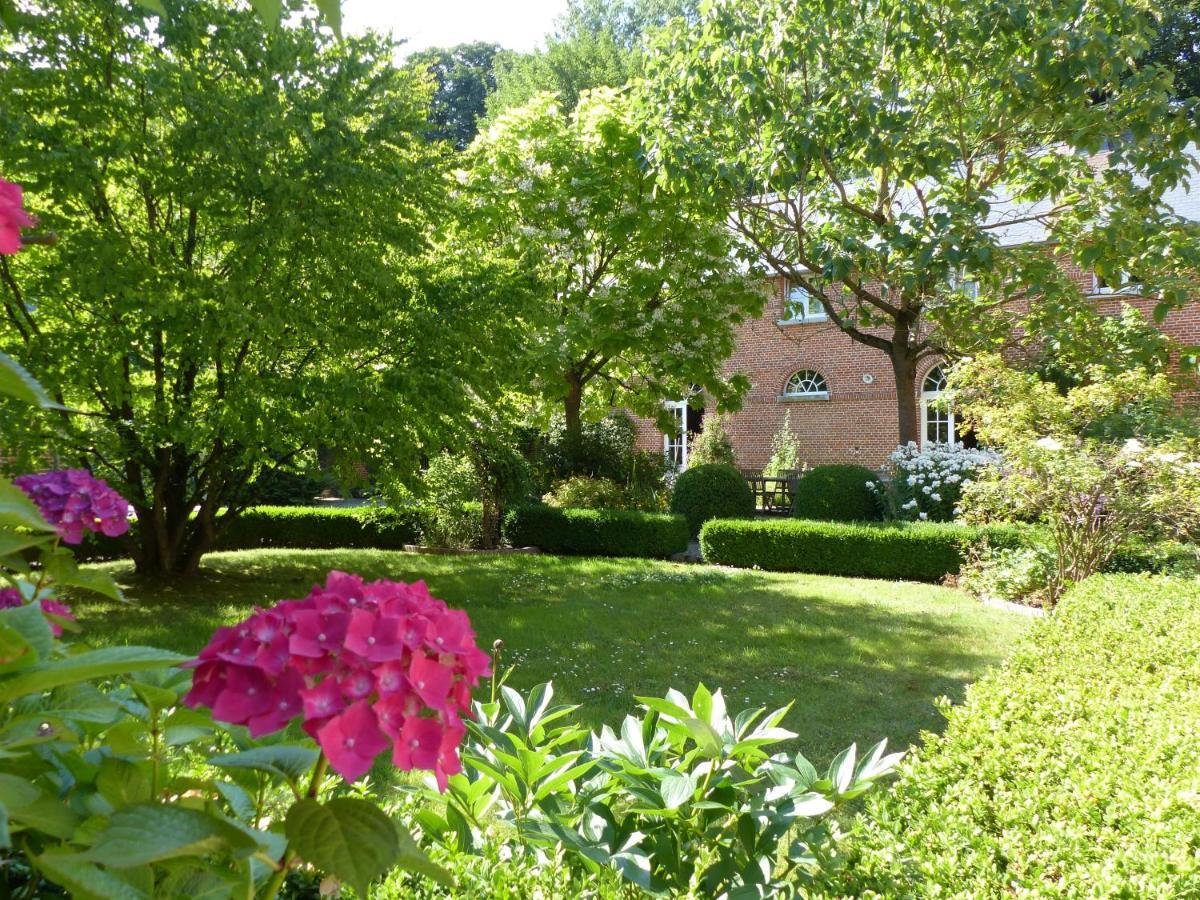 Le RoeulxFerme De L'Abbaye St-Feuillien住宿加早餐旅馆 外观 照片